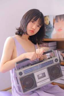 已婚老师学生h辣文